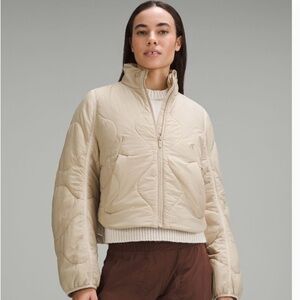 Brand New Lulu lemon quilted light insulation cropped jacket
